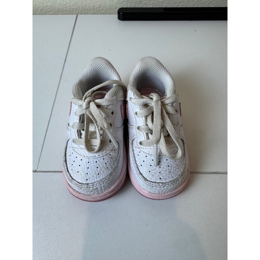 Nike Air Force 1 Low Kids 4C White Pink Leather Sneakers Athleisure Sporty